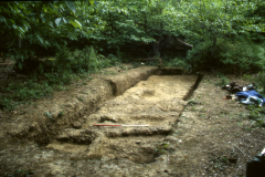 Cobhambury Wood, Edenbridge, excavated road surface: photo J. Hodgkinson