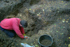 Little Furnace Wood, Oct 2005, Excavating the slag heap: photo J. Hodgkinson